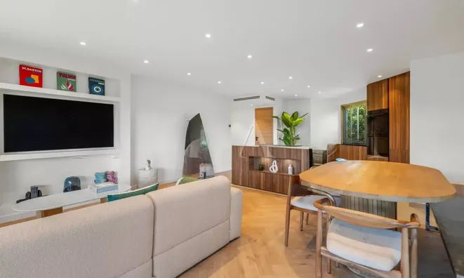 Недвижимость Villa République Cannes: 3