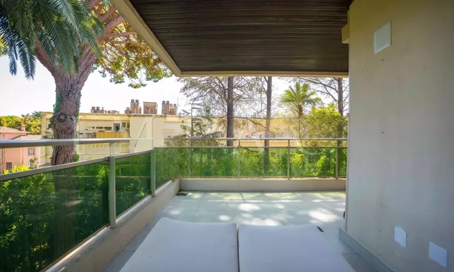 Недвижимость Villa République Cannes: 5