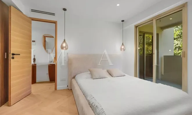 Недвижимость Villa République Cannes: 10