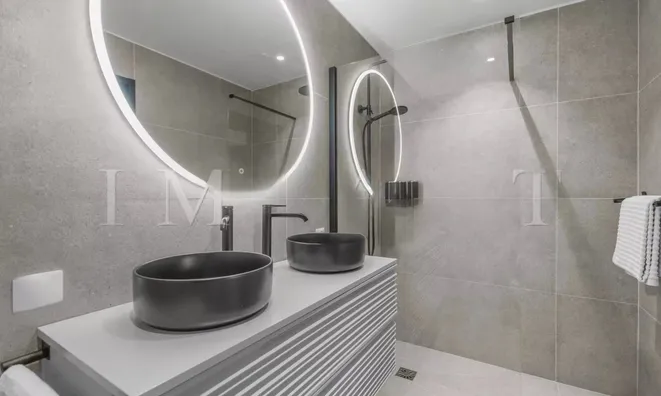 Недвижимость Villa République Cannes: 13