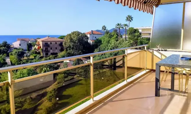 Недвижимость Villa Croix des Gardes: 10