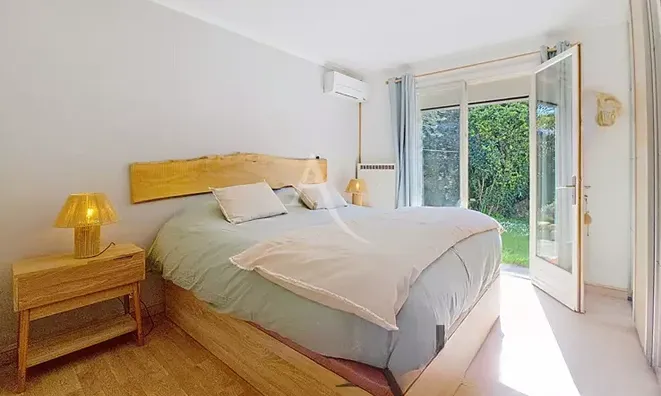 Недвижимость Villa Petit Juas: 10