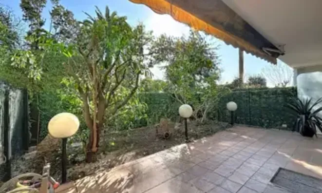 Недвижимость Villa Petit Juas: 2