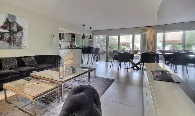 Недвижимость Villa Mougins: 11