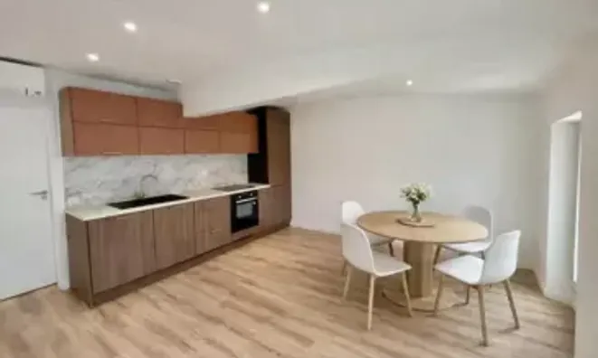 Недвижимость Villa Petit Juas: 2