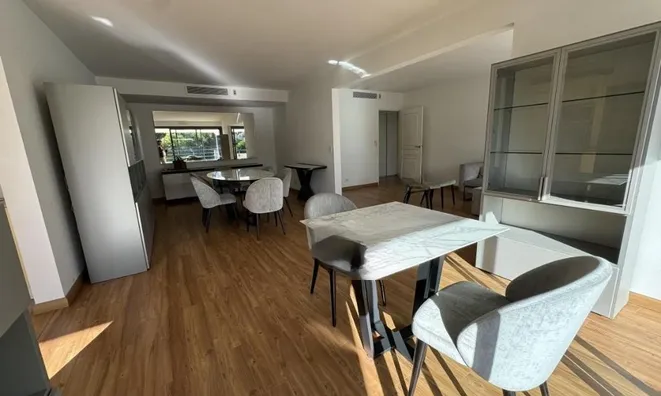 Недвижимость Property Cannes: 4