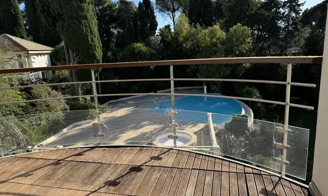 Недвижимость Property Cannes: 12