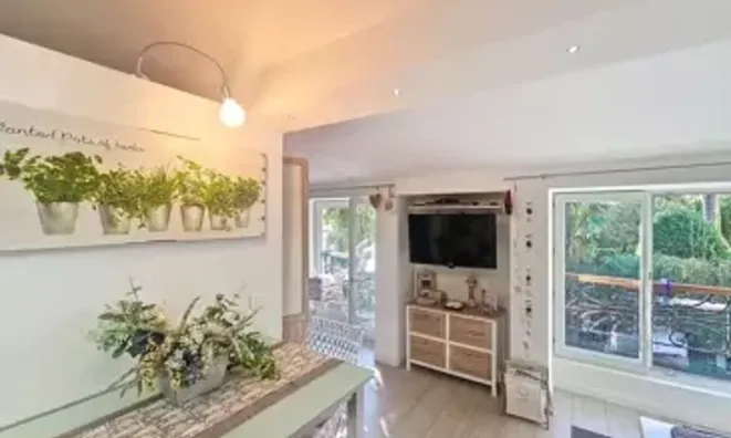 Недвижимость Villa République Cannes: 3