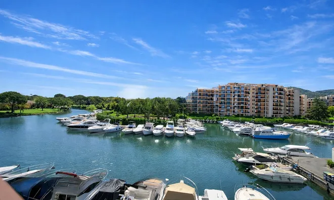 Недвижимость Villa Mandelieu Marina: 2