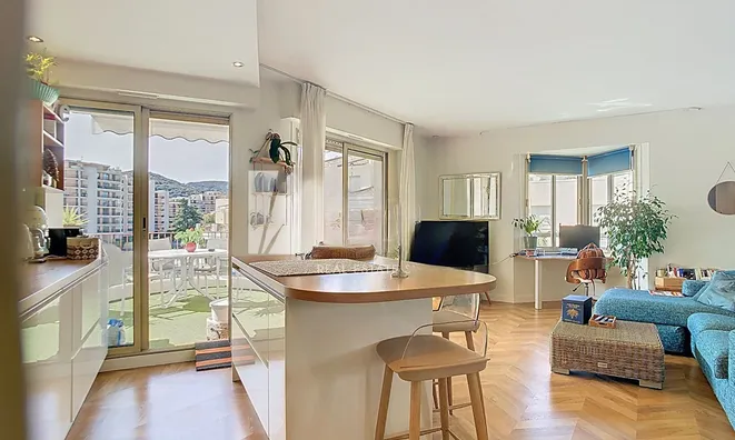Недвижимость Villa Mandelieu Marina: 4