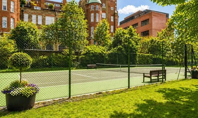 Недвижимость Coleridge Gardens: 4