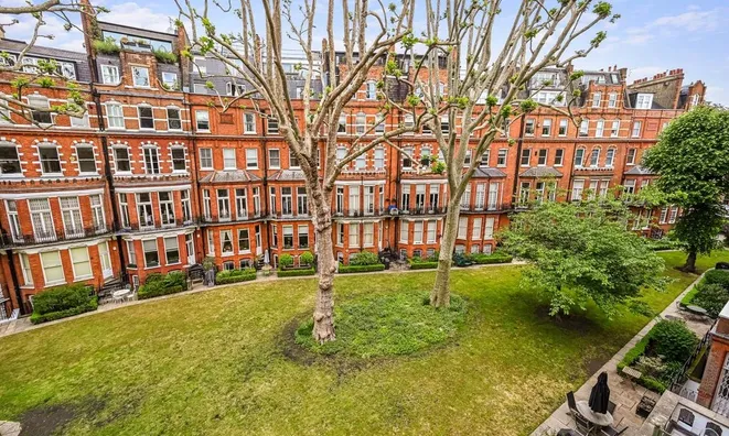 Недвижимость Egerton Gardens: 6