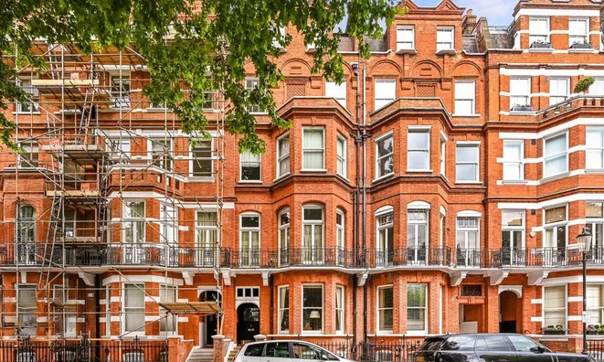 Недвижимость Egerton Gardens: 11