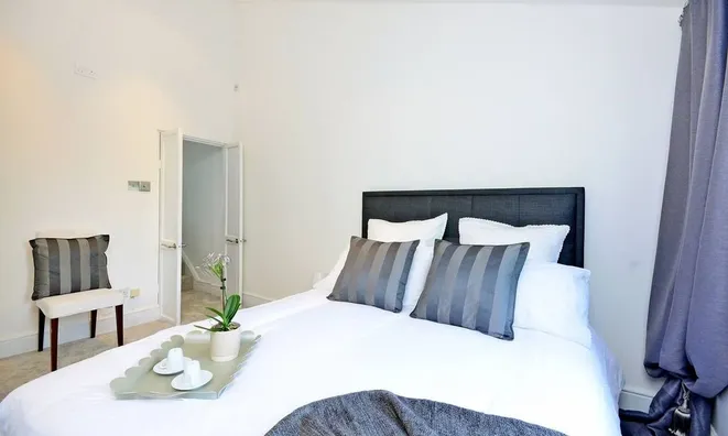 Недвижимость Finborough Road, Chelsea: 2