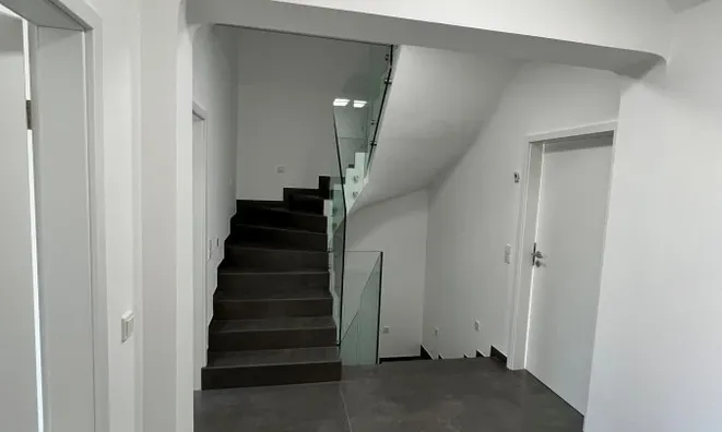 Недвижимость Semi-detached house 6 bedrooms for sale in Lamadelaine: 2