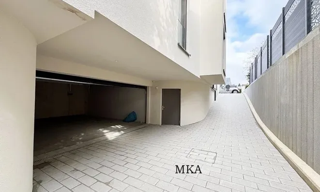 Недвижимость Duplex 4 bedrooms for sale in Strassen: 4