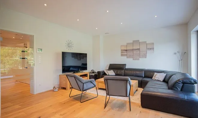 Недвижимость Detached house 5 bedrooms for sale in Mamer: 5