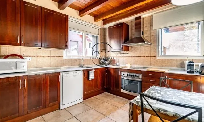 Недвижимость Spectacular duplex penthouse for sale in Ordino: 8