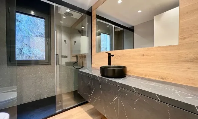Недвижимость 3-bedroom apartment with 2 auxiliary rooms for sale in Ordino: 8