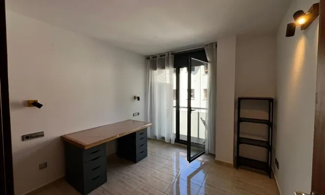 Недвижимость 3-bedroom apartment + 3 auxiliary rooms for sale in Encamp: 9