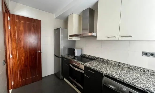 Недвижимость 3-bedroom apartment + 3 auxiliary rooms for sale in Encamp: 16
