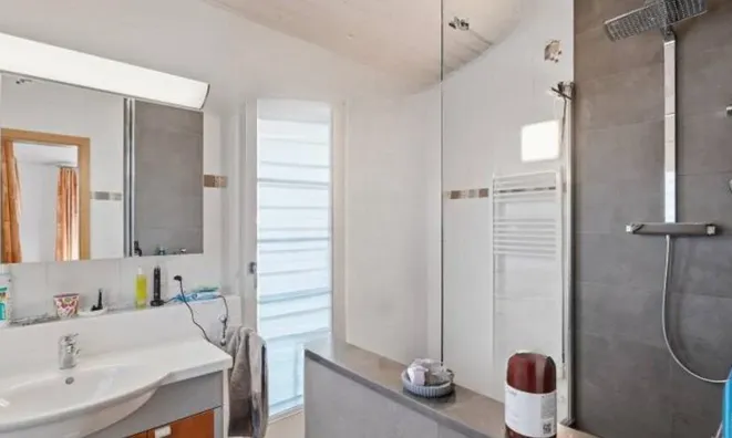 Недвижимость Single house 5 rooms: 9