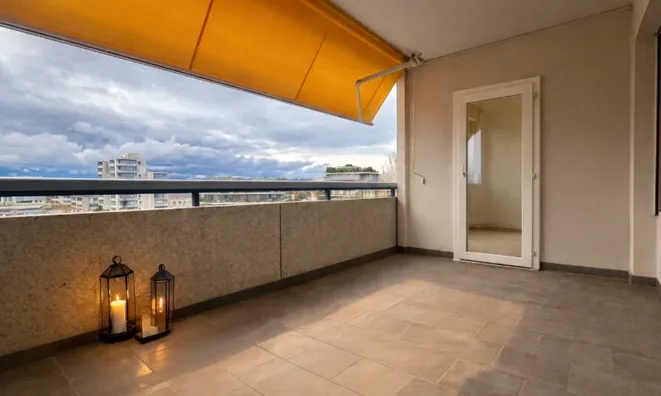 Недвижимость Apartment 4 rooms: 1