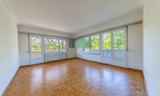 Недвижимость Apartment 5 rooms: 1