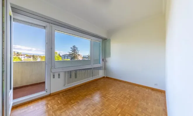 Недвижимость Apartment 5 rooms: 5