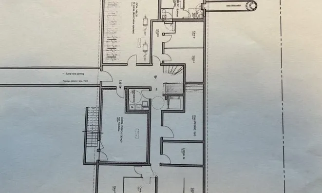 Недвижимость Apartment 5 rooms: 6