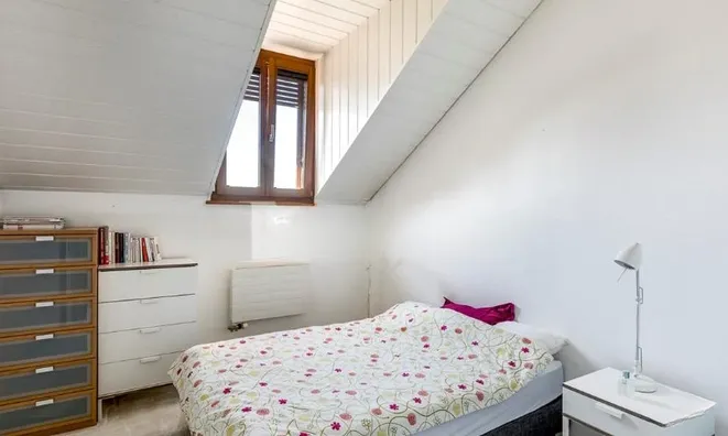 Недвижимость Apartment 6 rooms: 9