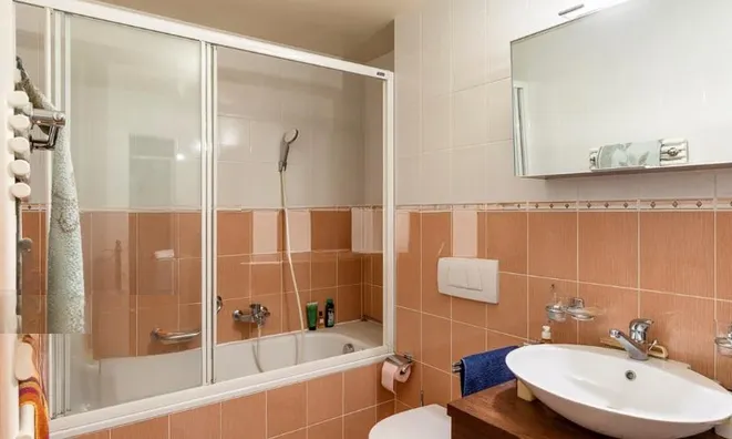 Недвижимость Apartment 6 rooms: 10