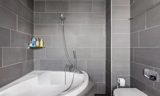Недвижимость Apartment 5 rooms: 7