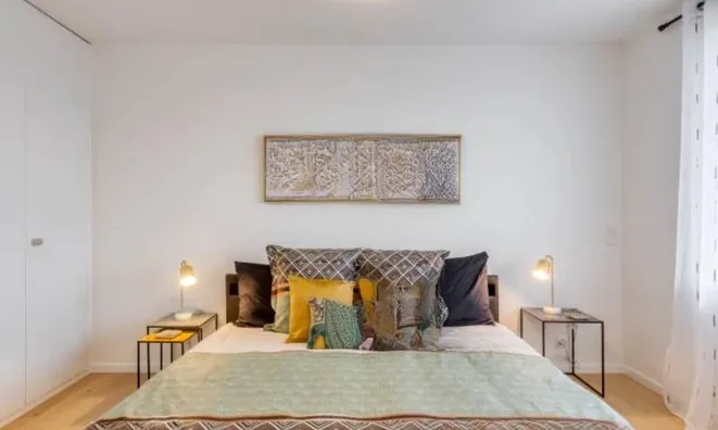 Недвижимость Apartment 5 rooms: 7