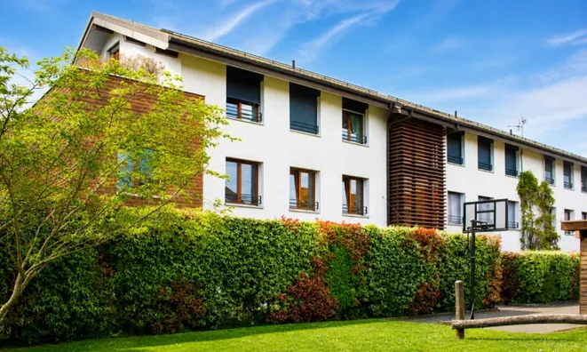 Недвижимость Apartment 6 rooms: 1