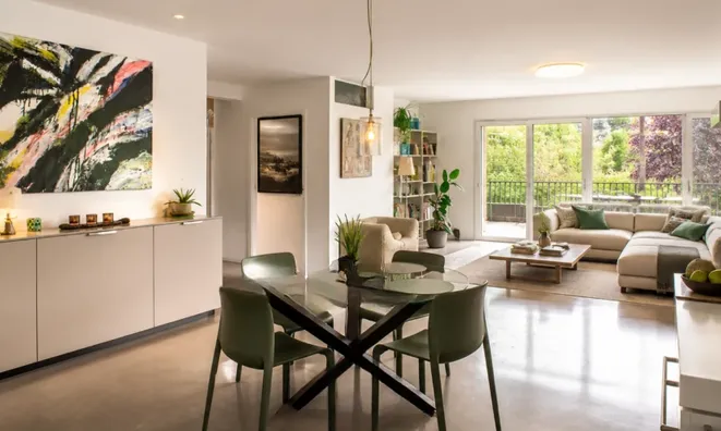 Недвижимость Apartment 6 rooms: 5