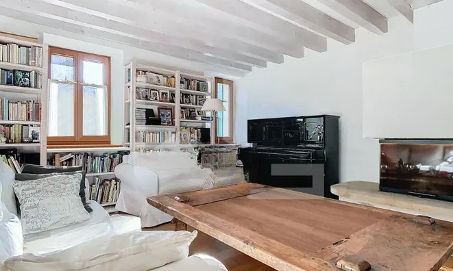 Недвижимость Single house 7.5 rooms: 3