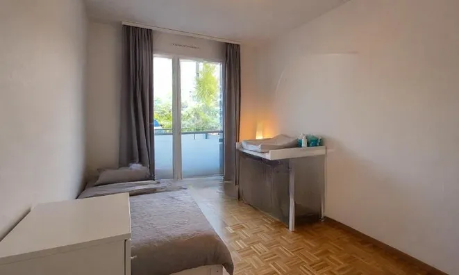 Недвижимость Apartment 4 rooms: 5