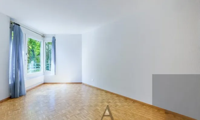 Недвижимость Apartment 4 rooms: 6