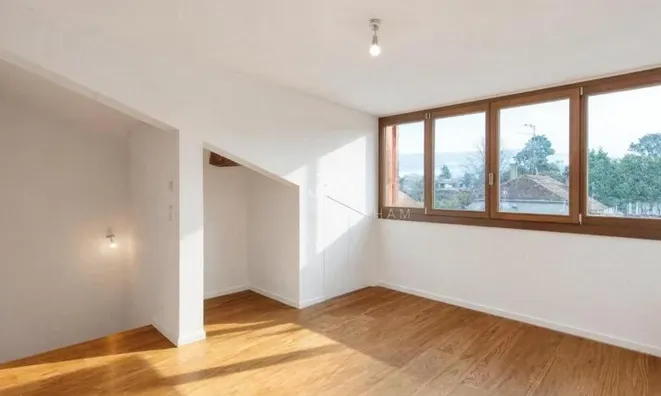 Недвижимость Single house 6 rooms: 8