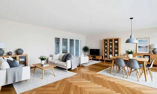 Недвижимость Apartment 7 rooms: 5