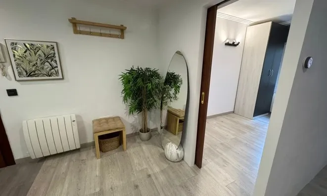 Недвижимость 3-bedroom apartment with 3 auxiliary rooms for sale in La Massana: 14