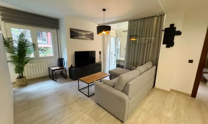 Недвижимость 3-bedroom apartment with 3 auxiliary rooms for sale in La Massana: 15
