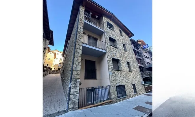 Недвижимость 3-bedroom apartment with 3 auxiliary rooms for sale in La Massana: 26