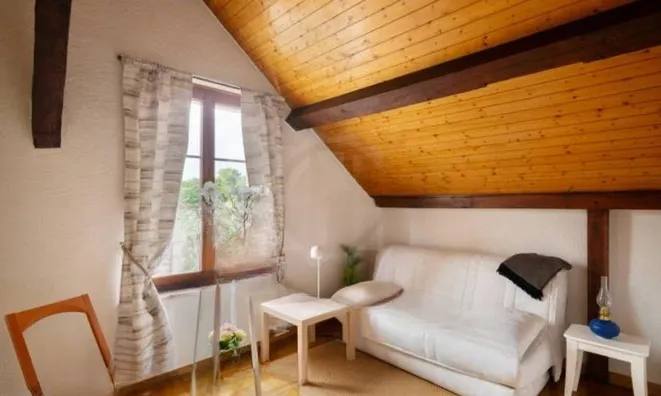 Недвижимость Apartment 4.5 rooms: 8