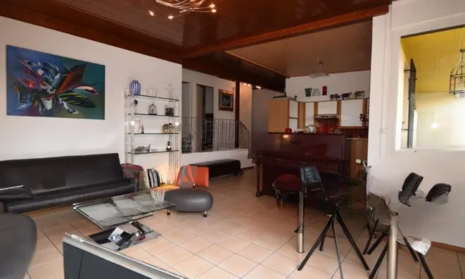 Недвижимость Single house 5 rooms: 5
