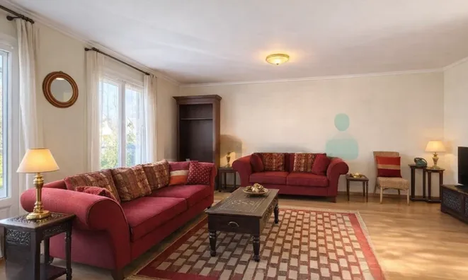Недвижимость Attic flat 4 rooms: 2