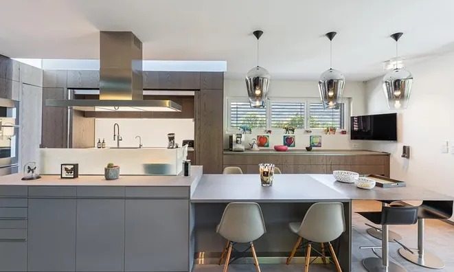 Недвижимость Attic flat 8 rooms: 3