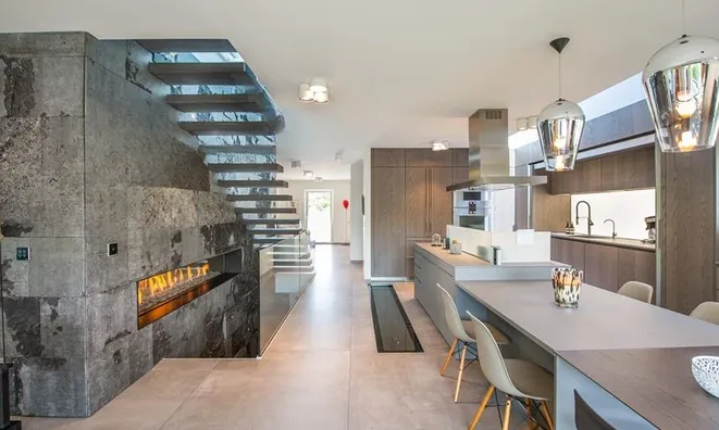 Недвижимость Attic flat 8 rooms: 9