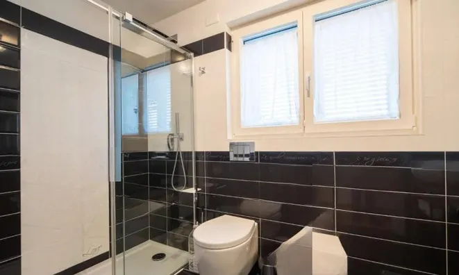 Недвижимость Villa 7.5 rooms: 8